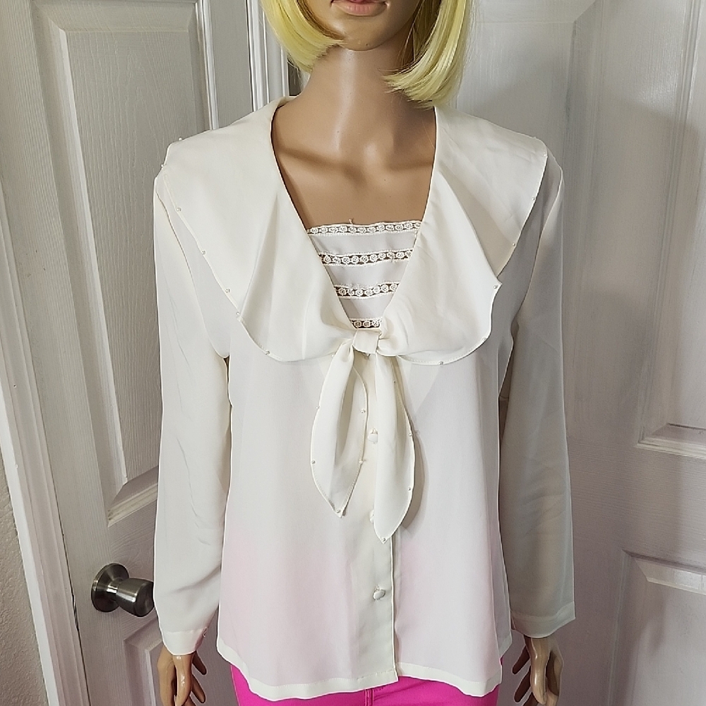 Susan Bristol Petites Elegant Long Sleeve White Blouse with Bow Detail